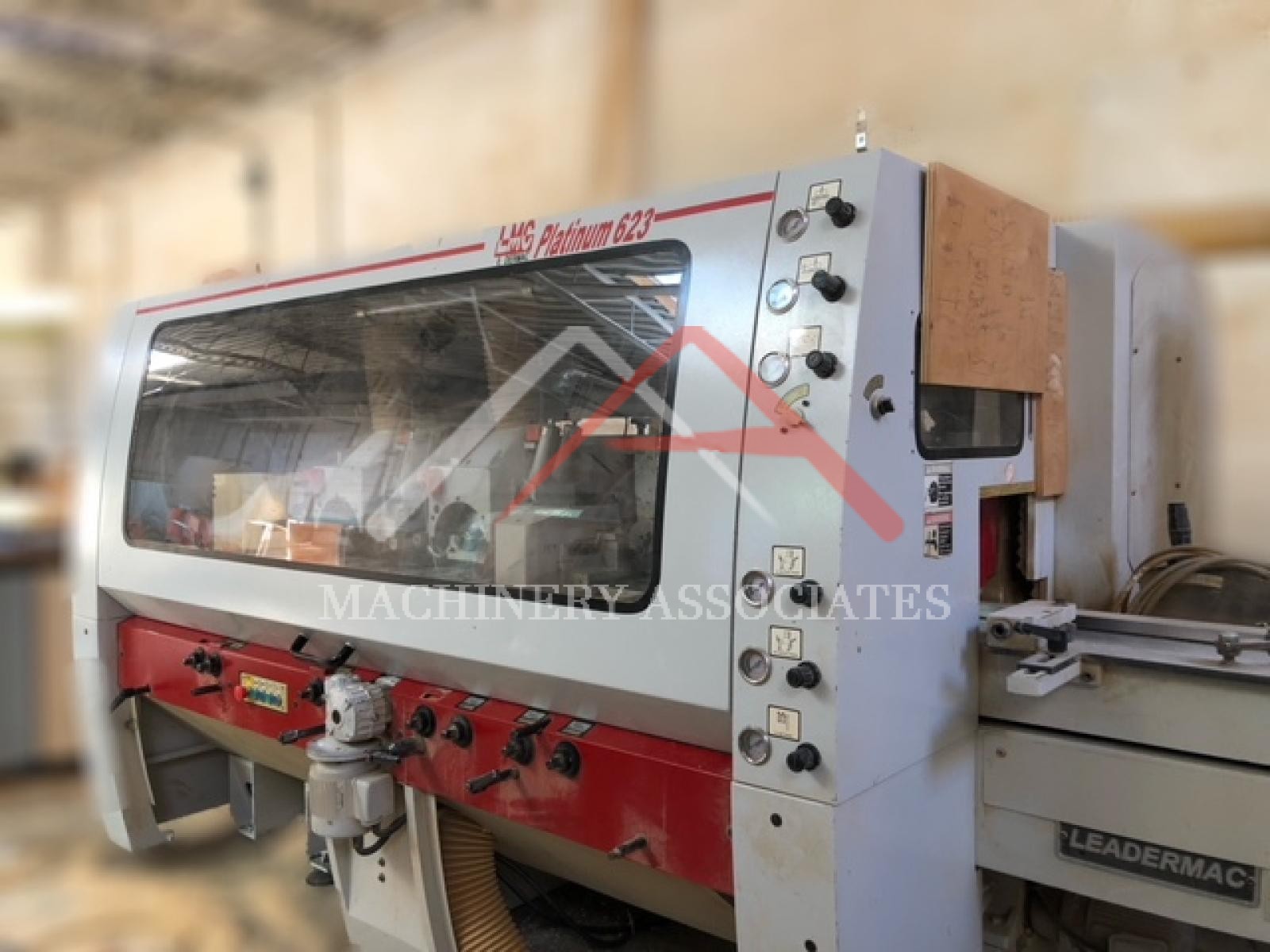 LEADERMAC 623P PLATINUM THROUGH FEED MOULDER