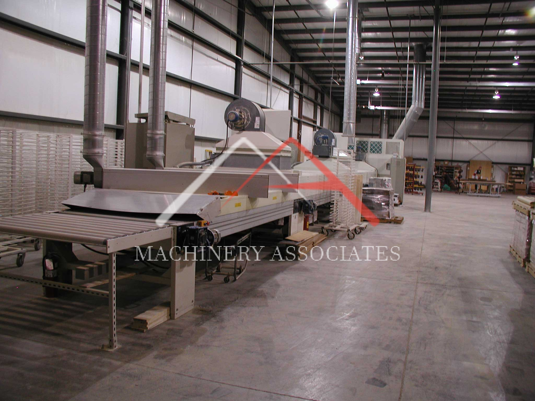 SUPERFICI COMPACT UV FINISHING LINE