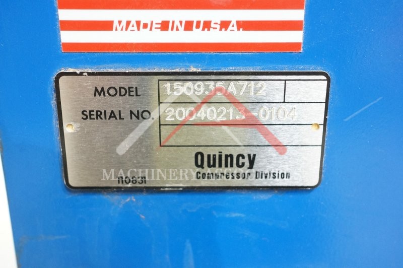 2004 QUINCY COMPRESSOR MODEL QT-5 w/ PNEUMATECH AIR DRYER 