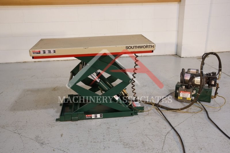 SOUTHWORTH 1000 lb LIFT TABLE 