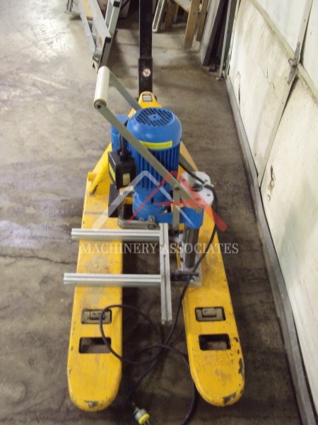 Hettich Blue Max Hinge Boring & Insertion