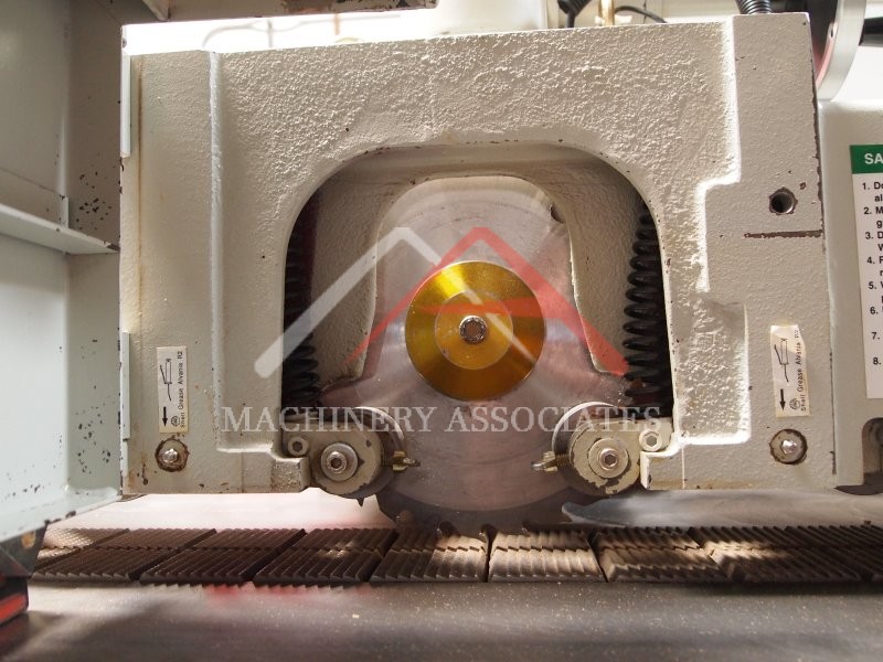 2004 High Point HPR-12 Straight Line Ripsaw 