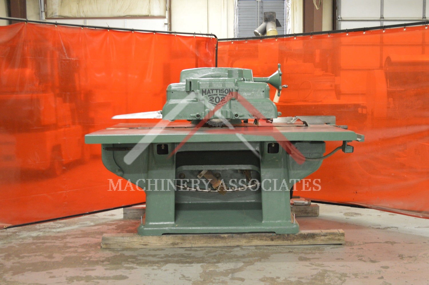 MATTISON 202 STRAIGHT LINE RIP- SAW