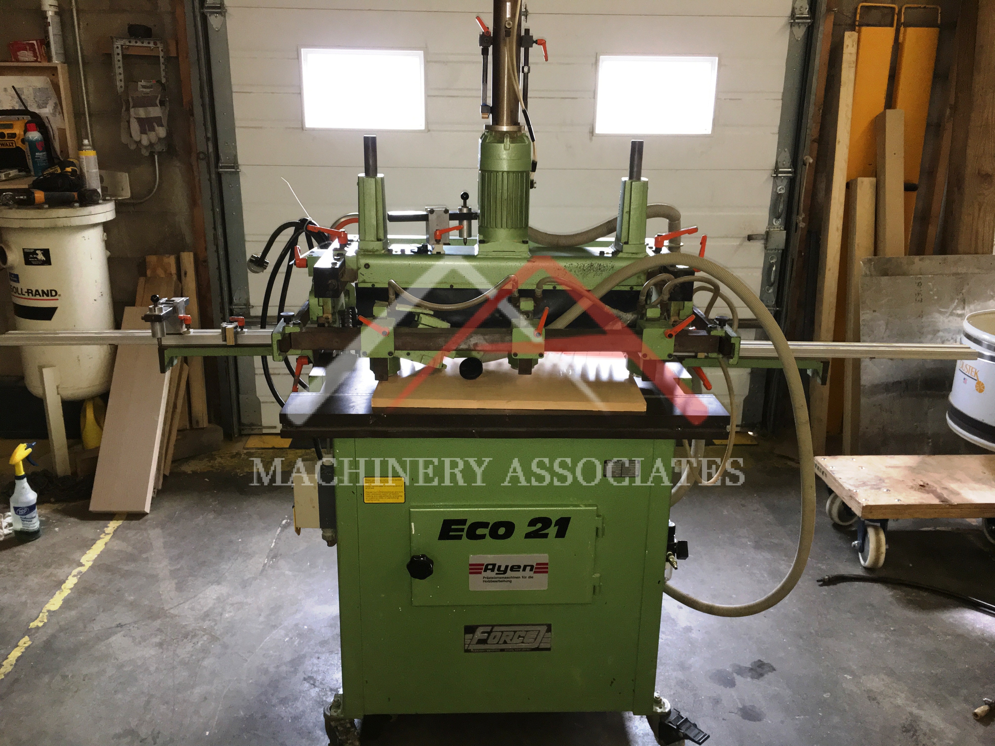 AYEN ECO 21 LINE BORING MACHINE 32MM 