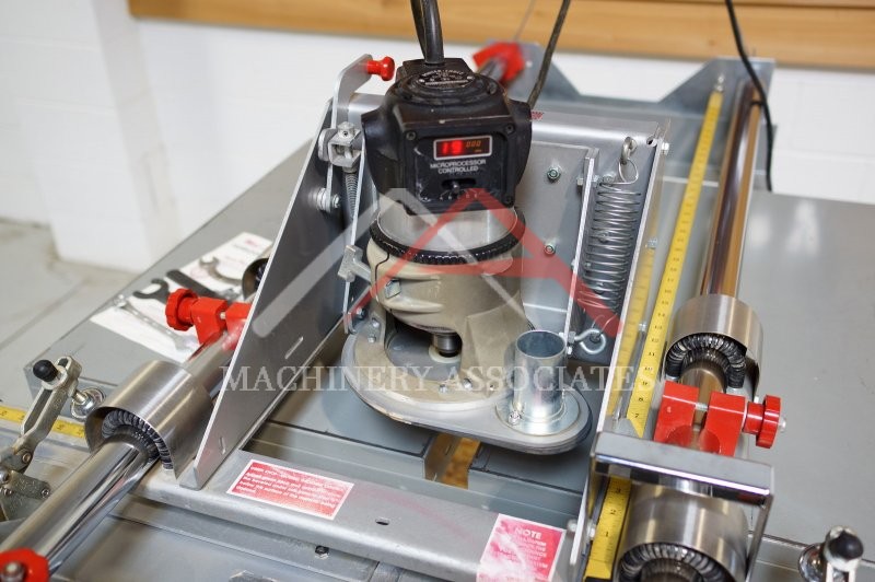 SAFETY SPEED CUT TR2 HORIZONTAL TABLE ROUTER 