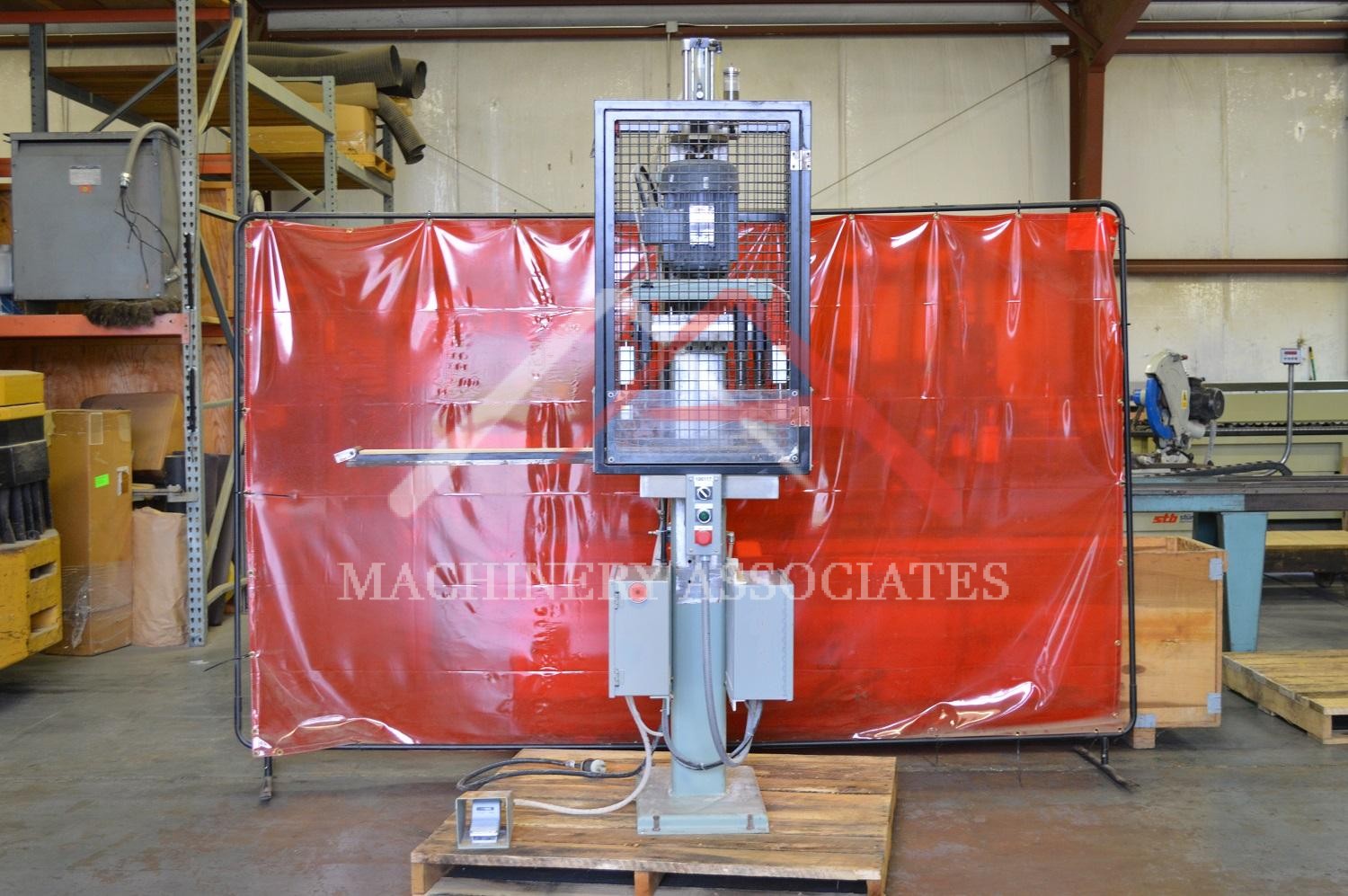 Doucet T-1000 Vertical Boring Machine