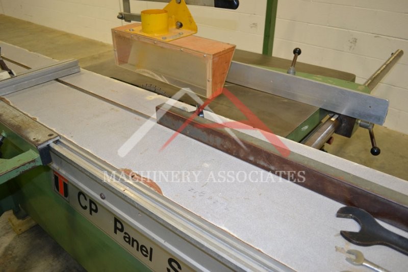 Wadkin CP32 Sliding Table Panel Saw with Scoring Blade