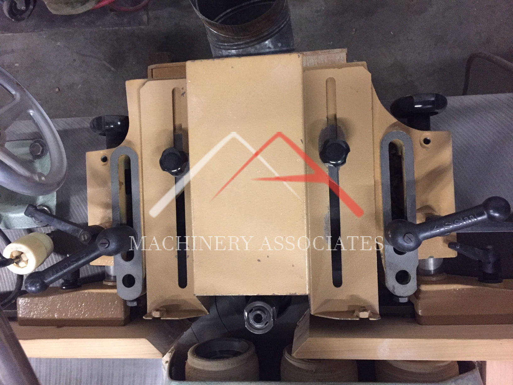 SCMI T120 shaper