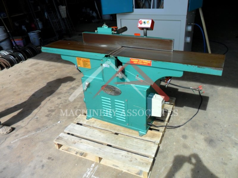 Clean 12" Grizzly Jointer Clean 12" Grizzly Jointer
