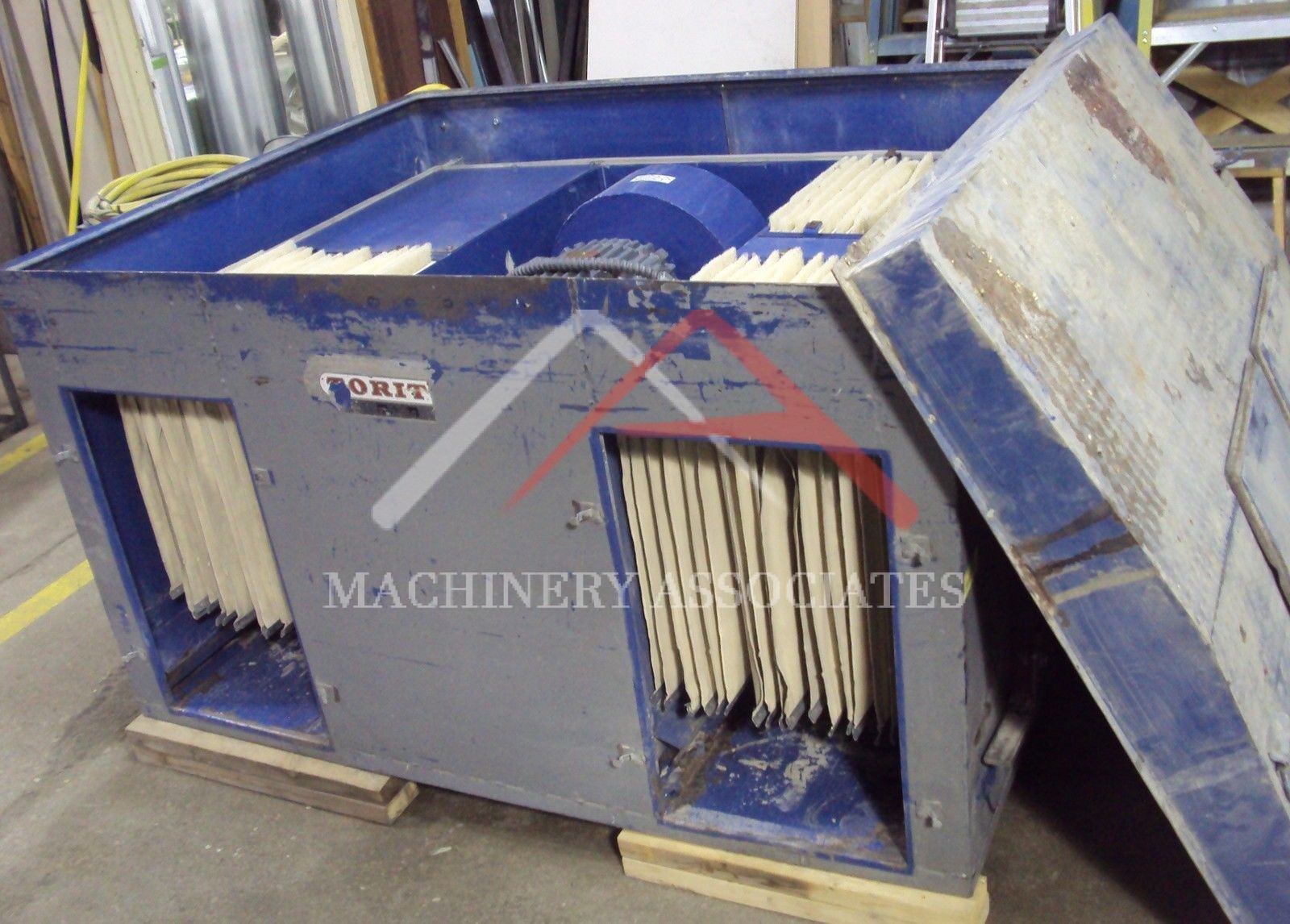 Torit Machine Torit DDHV-45 10 HP Downdraft Table