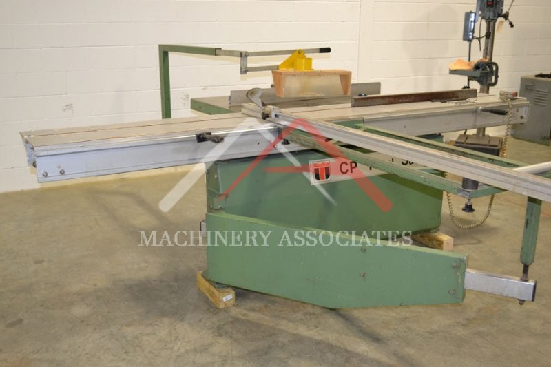 Wadkin CP32 Sliding Table Panel Saw with Scoring Blade