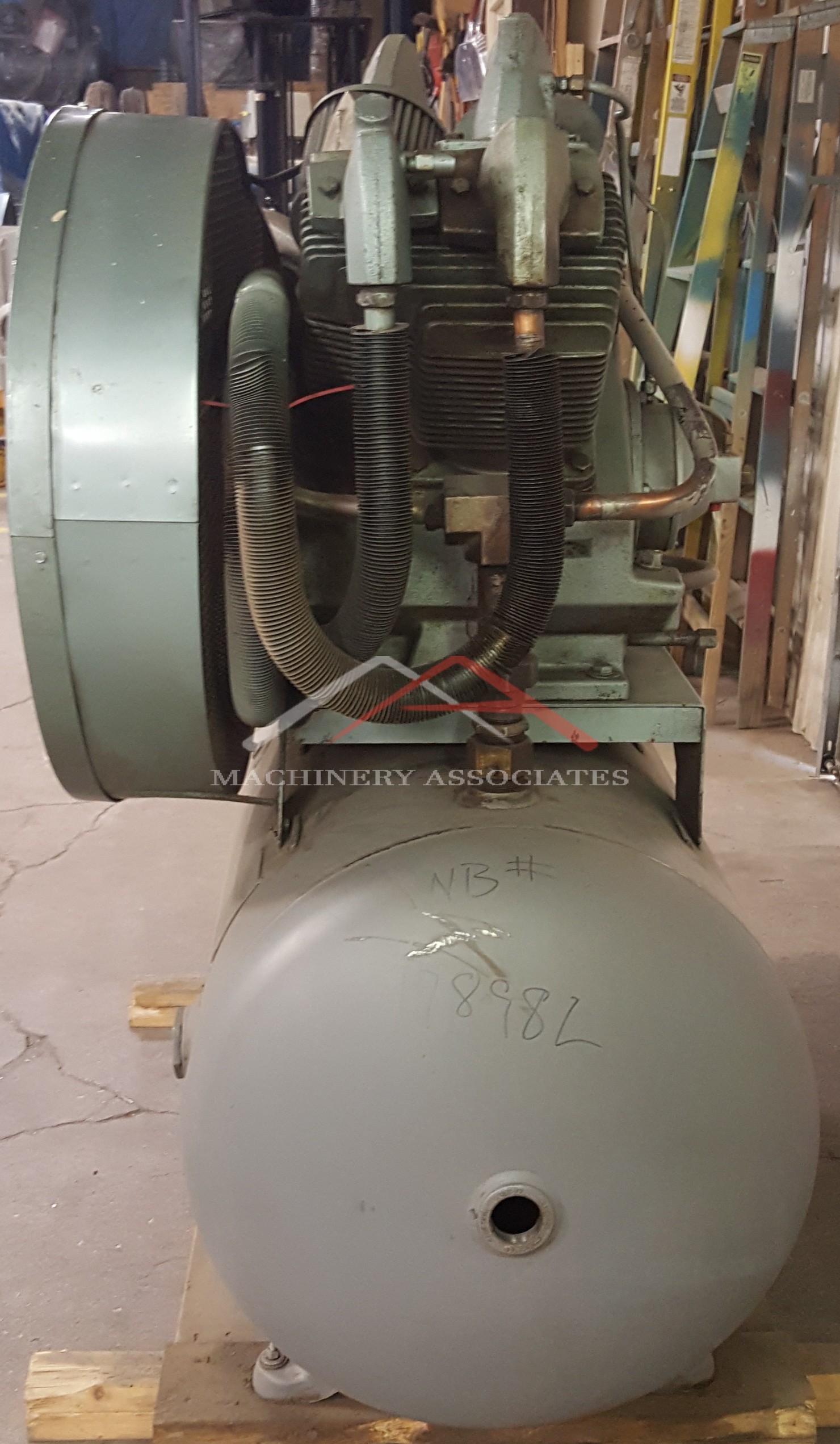 Wisconsin Compressed Air 25HP 3PH, Air Compressor, 80 Gal Tank, Cleaned