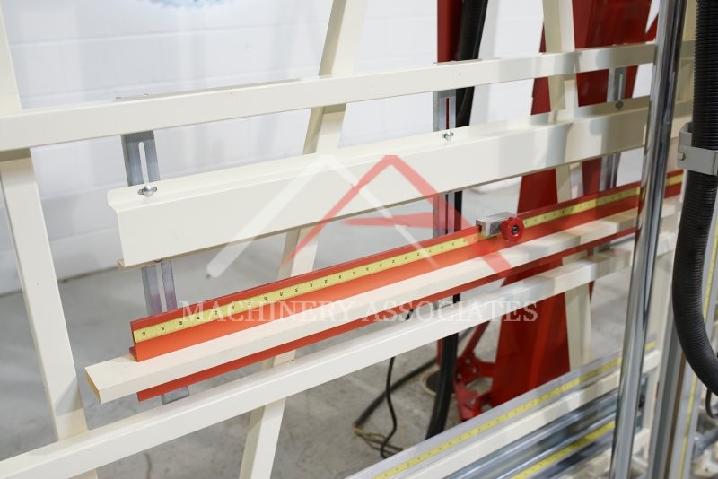 SAFETY SPEED CUT 7400 VERTICAL PANEL SAW