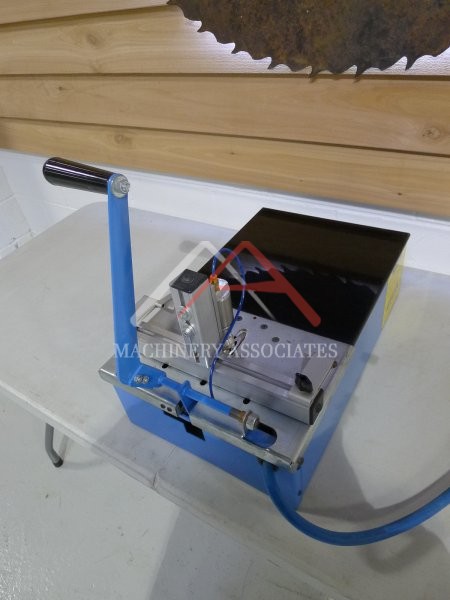 KREG DB55 Foreman Semi-Auto Pneumatic Pocket Hole Machine 