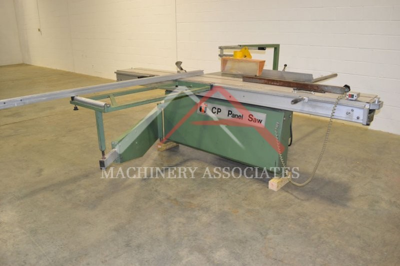 Wadkin CP32 Sliding Table Panel Saw with Scoring Blade