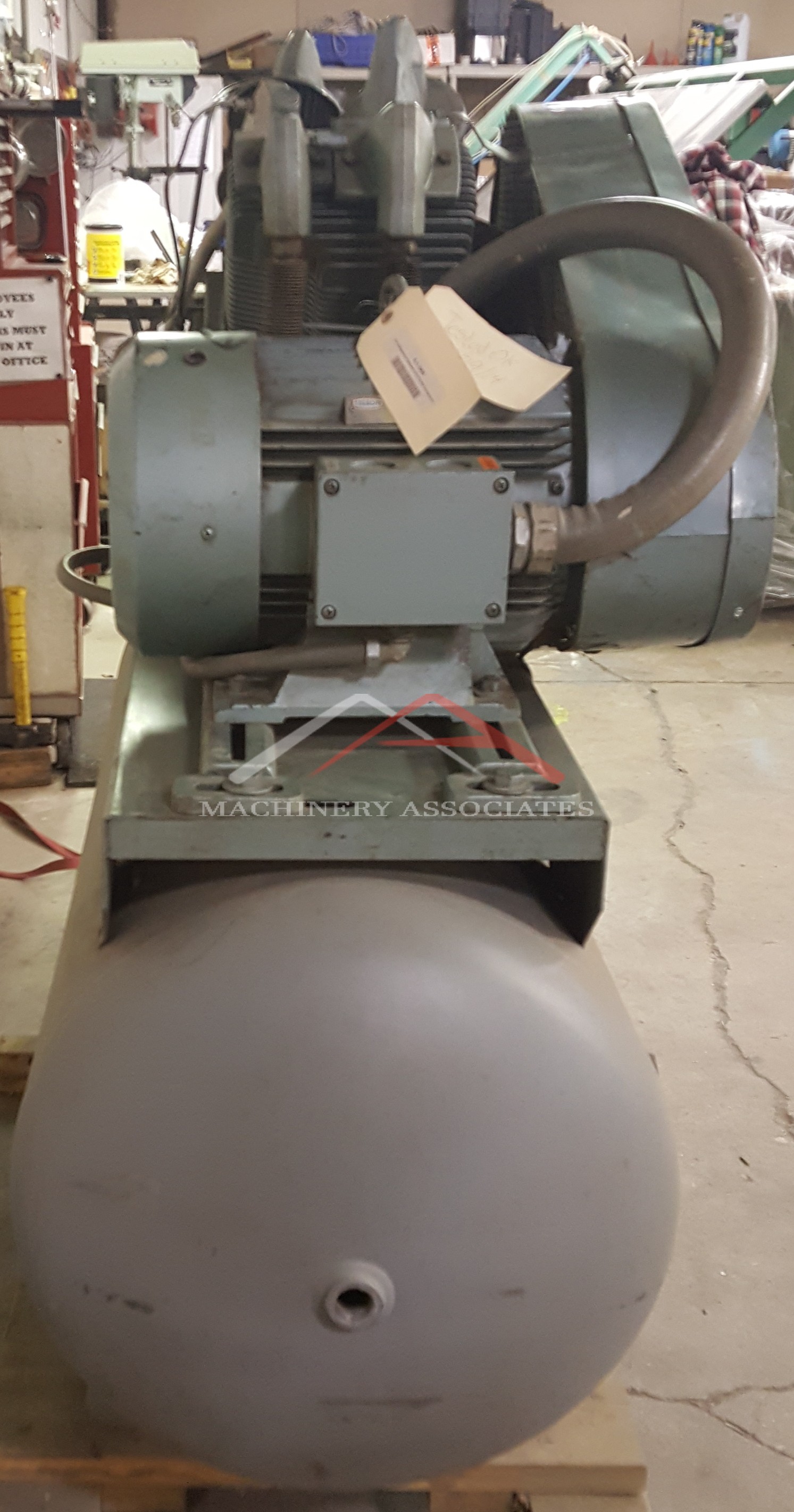 Wisconsin Compressed Air 25HP 3PH, Air Compressor, 80 Gal Tank, Cleaned